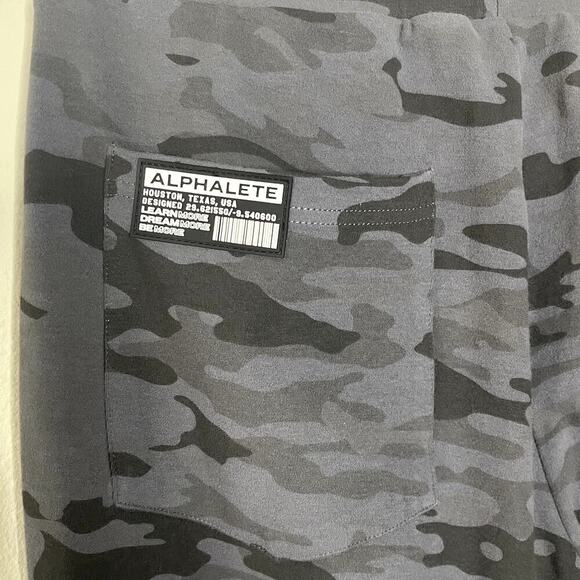 Alphalete Men's Joggers Size Large Premium‎ Camo Print - Picture 8 of 8